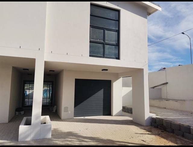 3 BEDROOM PROPERTY TO RENT IN RIDGEWORTH